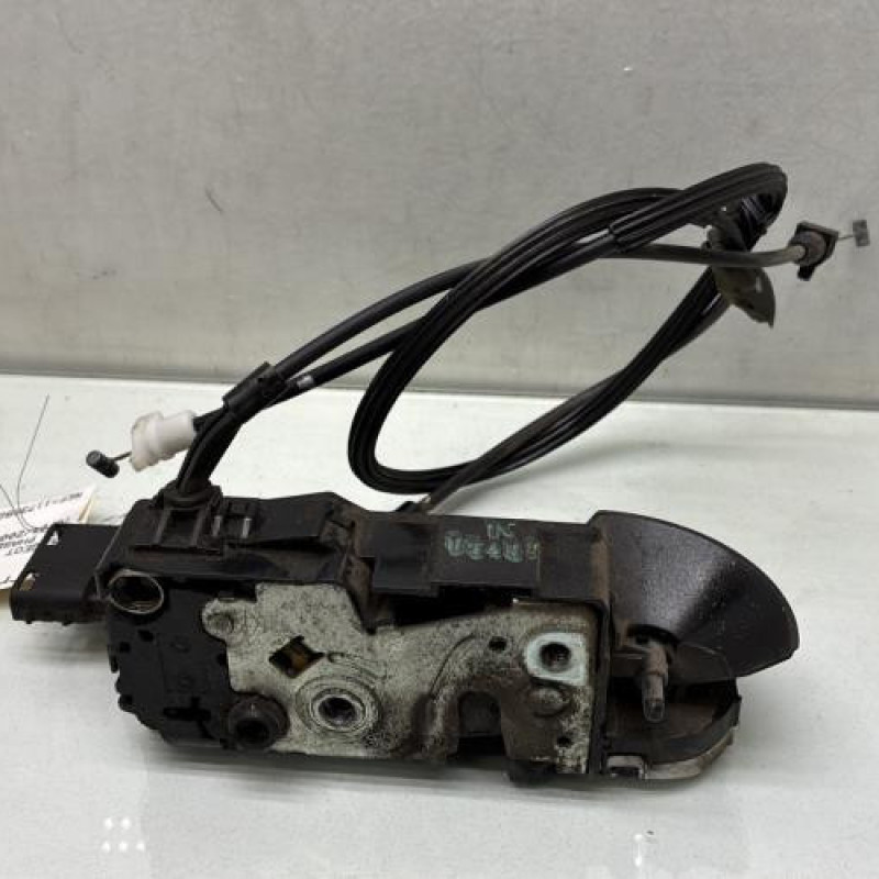 Serrure avant gauche PEUGEOT 207 Photo n°1