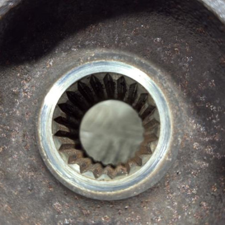 Pivot de moyeu avant droit PEUGEOT 208 1