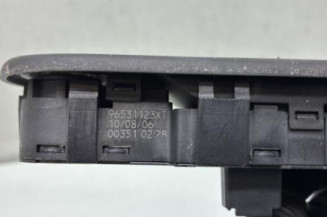 Interrupteur de leve vitre avant gauche PEUGEOT 307