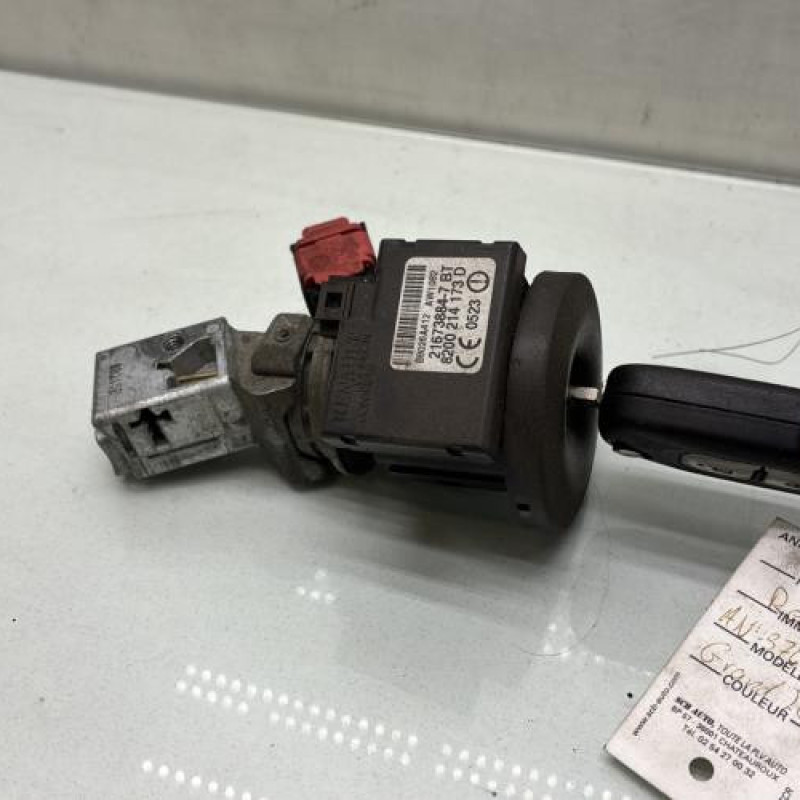 Neiman RENAULT GRAND MODUS Photo n°1