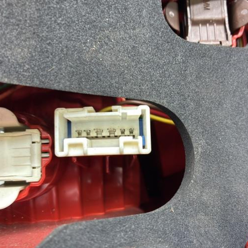 Feu arriere principal droit (feux) PEUGEOT 407 Photo n°3