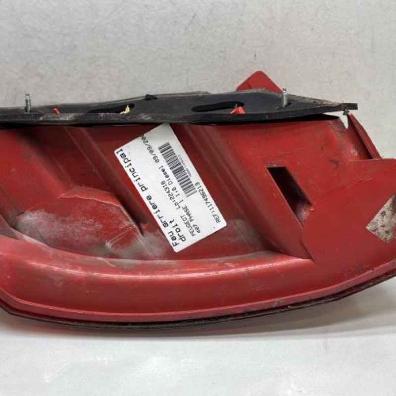 Feu arriere principal droit (feux) PEUGEOT 407 Photo n°4