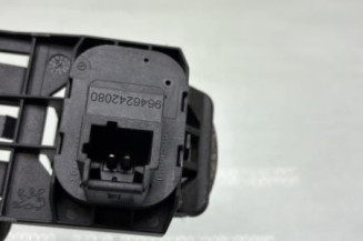 Bouton de coffre PEUGEOT 407