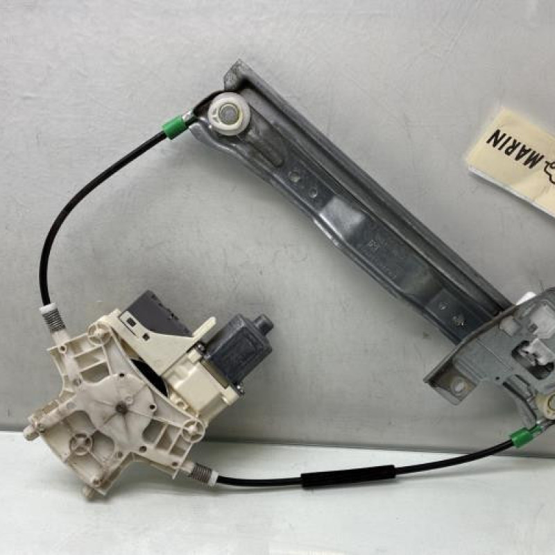 Leve vitre electrique arriere droit PEUGEOT 407 Photo n°1