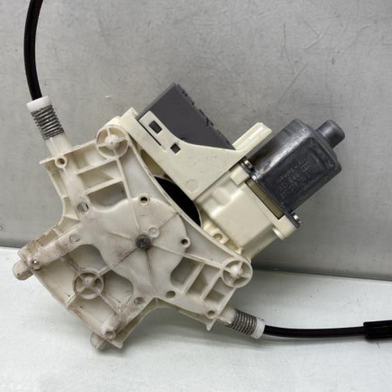 Leve vitre electrique arriere droit PEUGEOT 407 Photo n°2