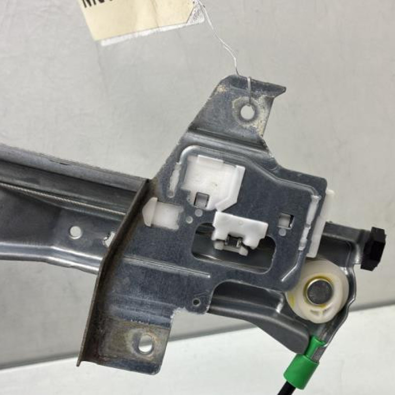 Leve vitre electrique arriere droit PEUGEOT 407 Photo n°3