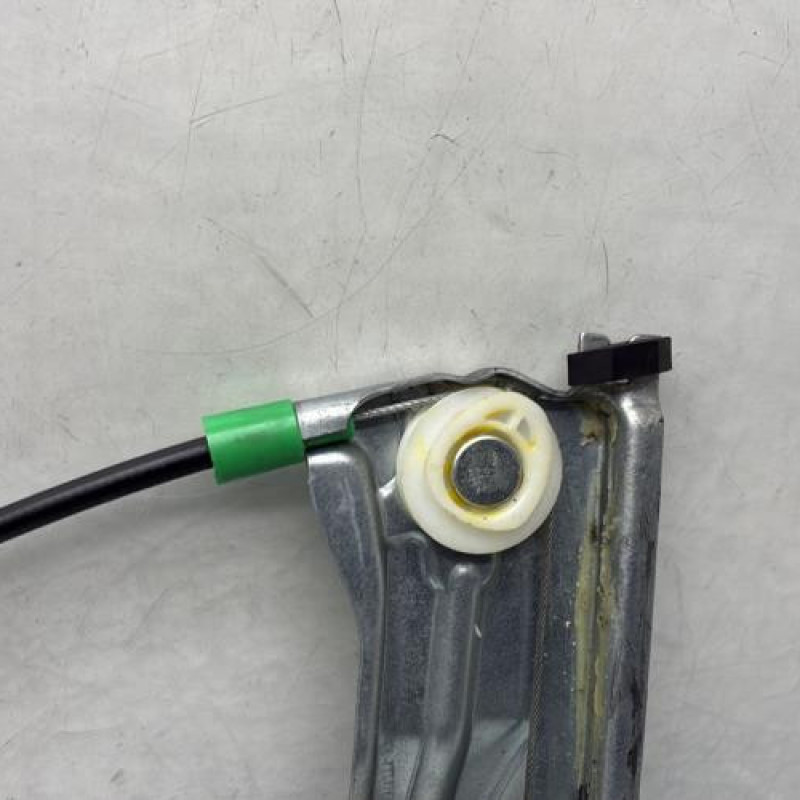 Leve vitre electrique arriere gauche PEUGEOT 407 Photo n°2