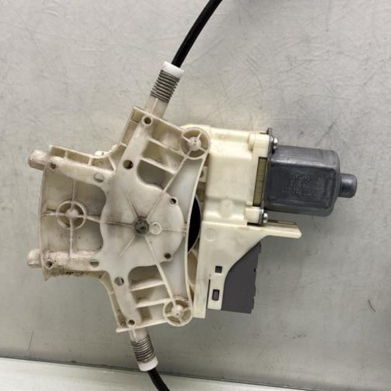 Leve vitre electrique arriere gauche PEUGEOT 407 Photo n°5