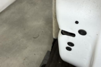 Porte avant droit PEUGEOT 208 1