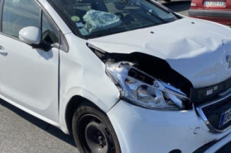 Porte avant droit PEUGEOT 208 1