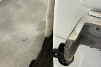 Porte avant gauche PEUGEOT 208 1