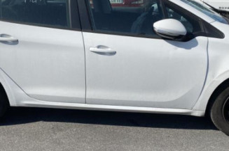 Porte avant gauche PEUGEOT 208 1