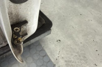 Porte avant droit PEUGEOT 208 1