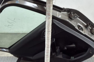Porte arriere gauche PEUGEOT 208 1