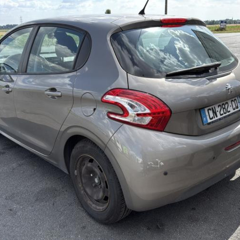 Renfort pare choc arriere (traverse) PEUGEOT 208 1 Photo n°7