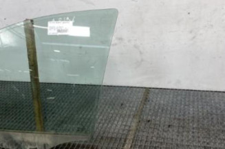 Vitre avant gauche MERCEDES CLASSE B 245