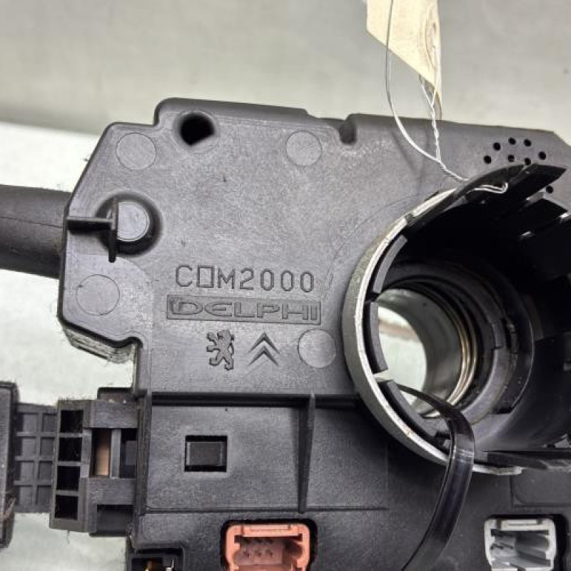 Com (Bloc Contacteur Tournant+Commodo Essuie Glace+Commodo Phare) PEUGEOT 206 Photo n°7