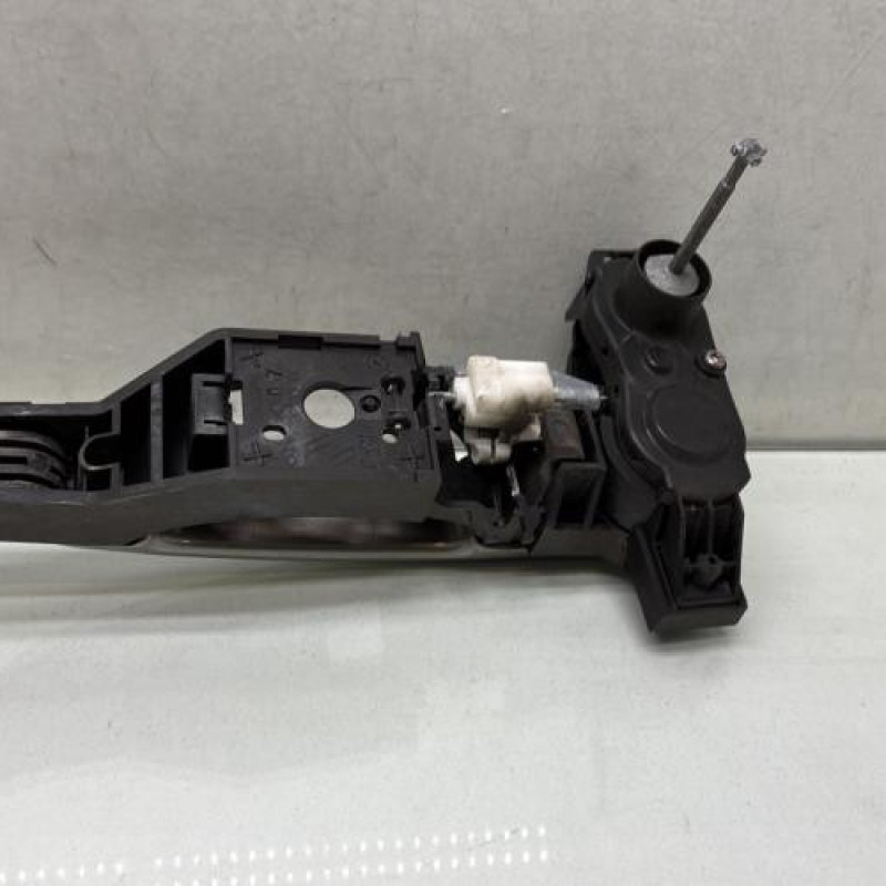 Poignee porte avant gauche RENAULT MODUS Photo n°3