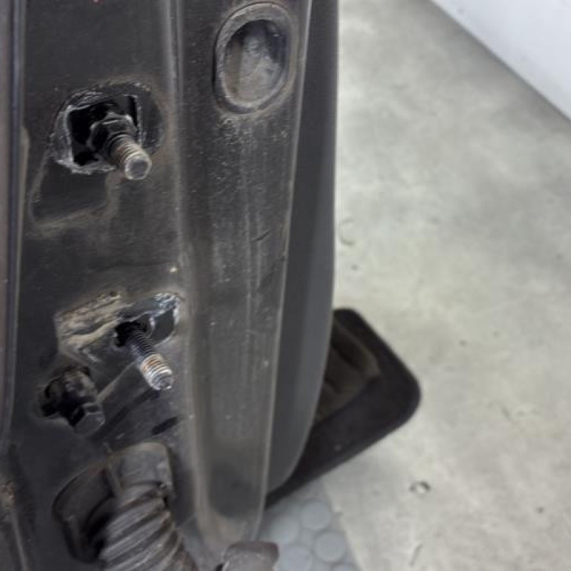 Porte avant droit RENAULT CLIO 3 Photo n°4