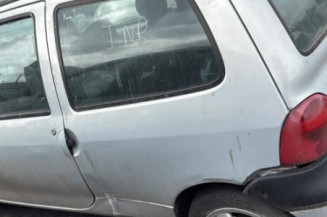 Poignee interieur avant gauche RENAULT TWINGO 1