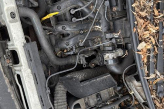 Poignee interieur avant gauche RENAULT TWINGO 1