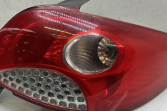 Feu arriere principal droit (feux) PEUGEOT 206+ Photo n°1