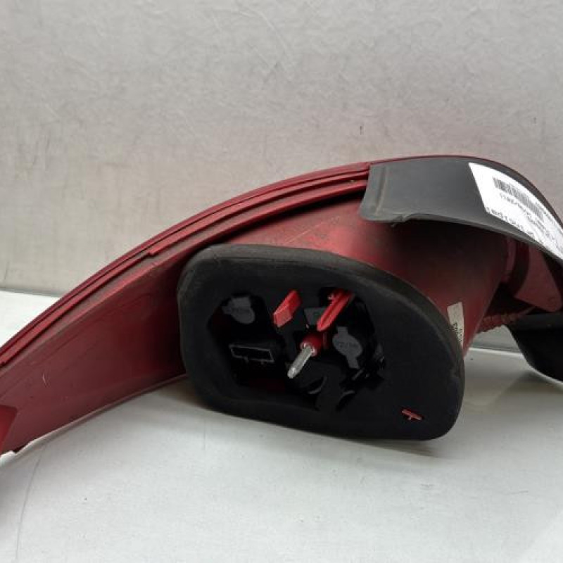 Feu arriere principal droit (feux) PEUGEOT 206+ Photo n°2