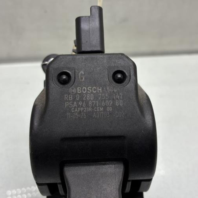 Pedale d'accelerateur PEUGEOT 206+ Photo n°2