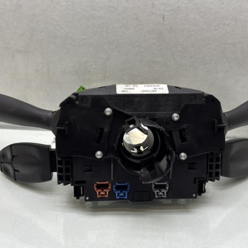 Com (Bloc Contacteur Tournant+Commodo Essuie Glace+Commodo Phare) PEUGEOT 407 Photo n°6