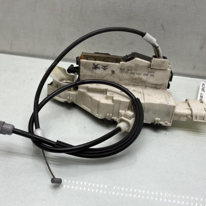 Serrure avant gauche PEUGEOT 407 Photo n°2