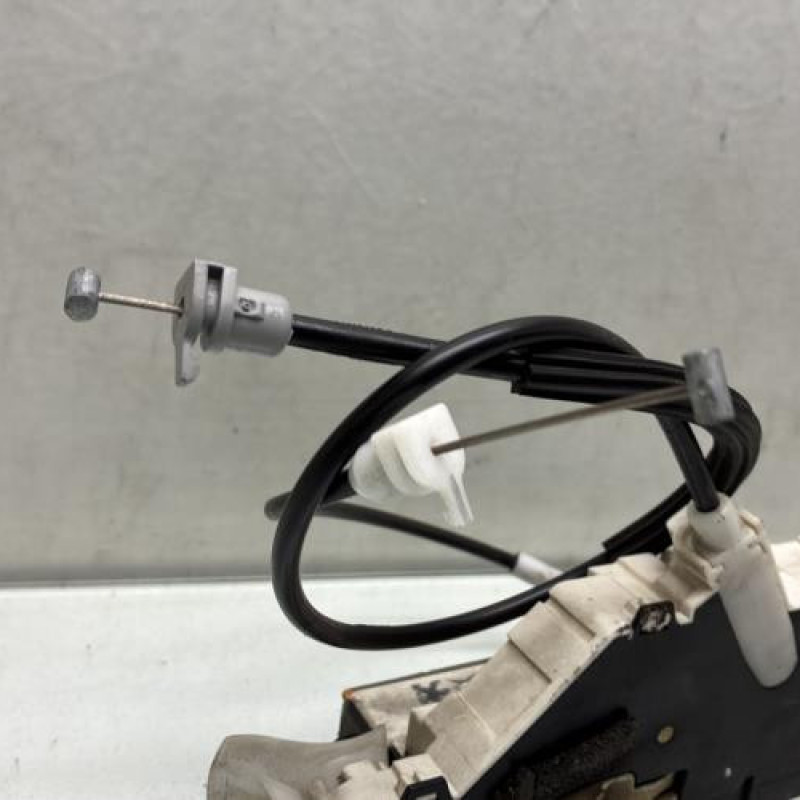 Serrure avant gauche PEUGEOT 407 Photo n°3