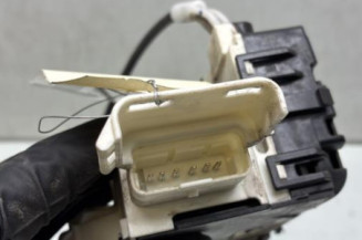 Serrure avant gauche PEUGEOT 407