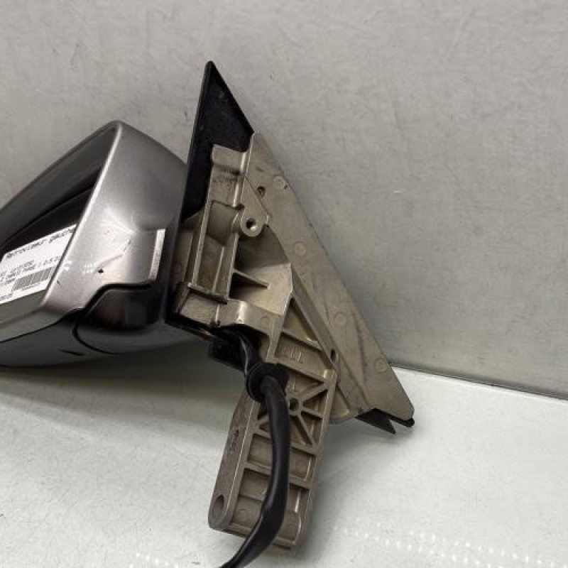 Retroviseur gauche AUDI A4 2 Photo n°2