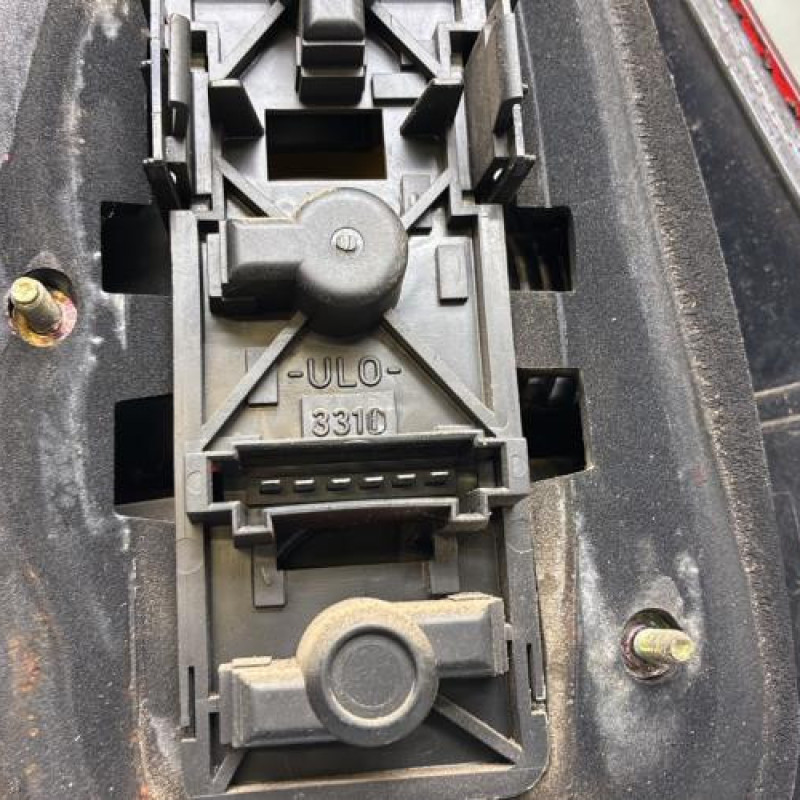 Feu arriere principal gauche (feux) MERCEDES CLASSE A 168 Photo n°4