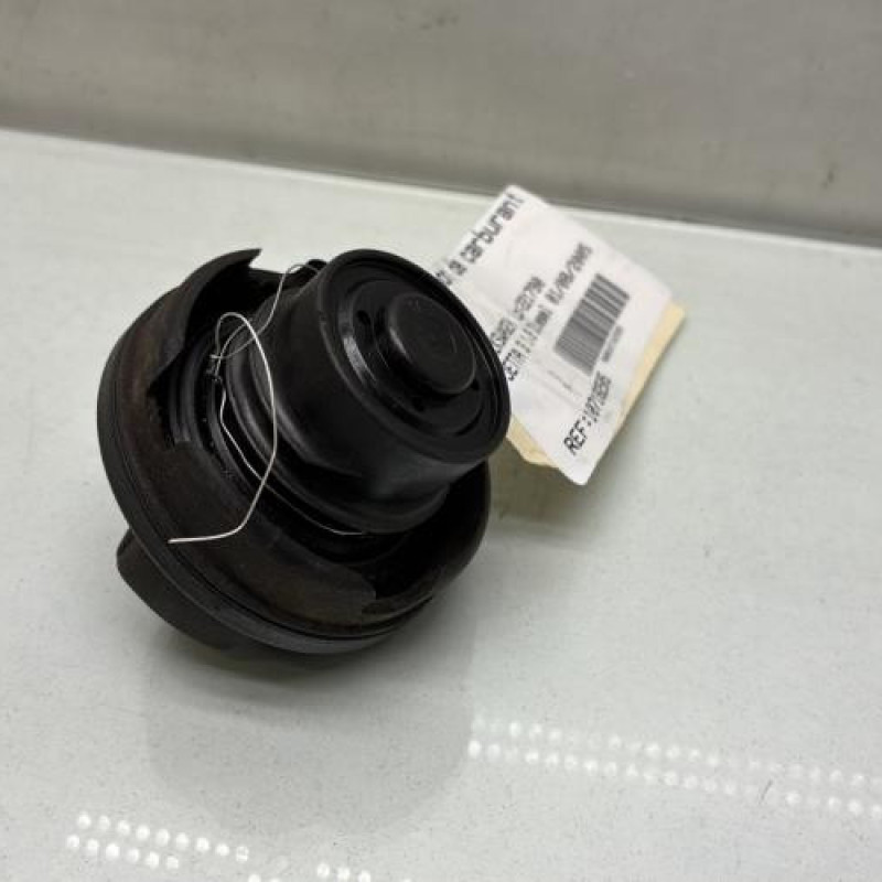 Bouchon de carburant VOLKSWAGEN JETTA 3 Photo n°2