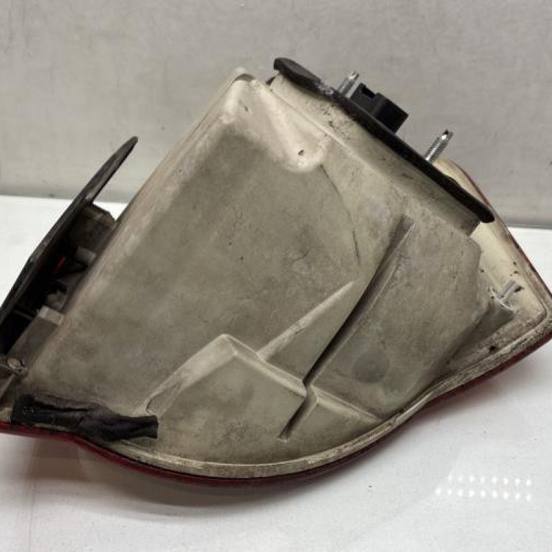 Feu arriere principal gauche (feux) VOLKSWAGEN JETTA 3 Photo n°4