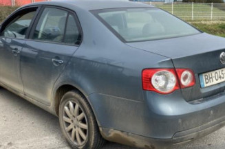 Feu arriere secondaire droit (feux) VOLKSWAGEN JETTA 3