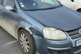 Feu arriere secondaire droit (feux) VOLKSWAGEN JETTA 3