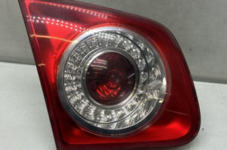 Feu arriere secondaire gauche (feux) VOLKSWAGEN JETTA 3 Photo n°1