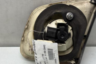 Feu arriere secondaire gauche (feux) VOLKSWAGEN JETTA 3
