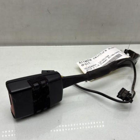 Attache ceinture avant droit VOLKSWAGEN JETTA 3 Photo n°1