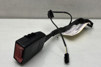 Attache ceinture avant droit VOLKSWAGEN JETTA 3