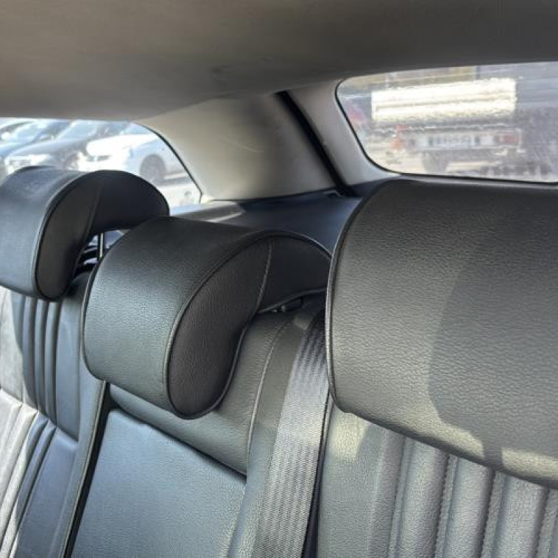 Poignee porte avant gauche ALFA ROMEO 159 Photo n°16