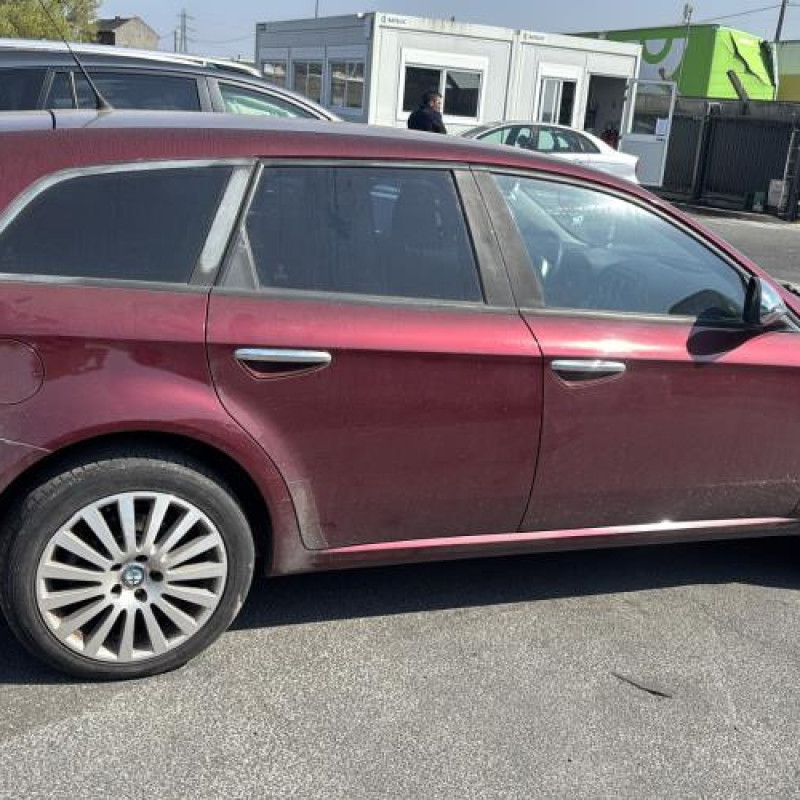 Serrure arriere droit ALFA ROMEO 159 Photo n°13