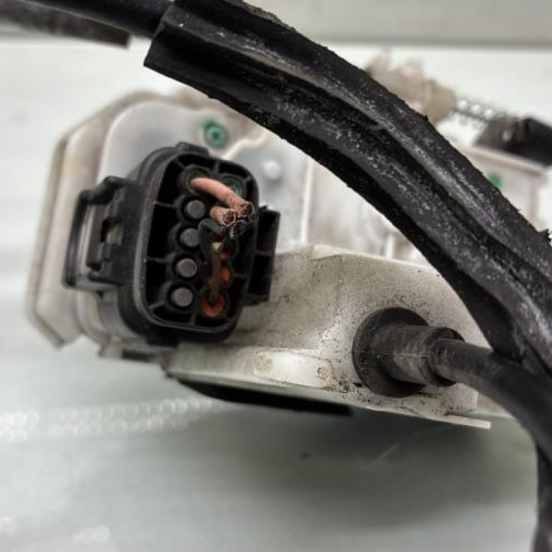 Serrure arriere gauche ALFA ROMEO 159 Photo n°4