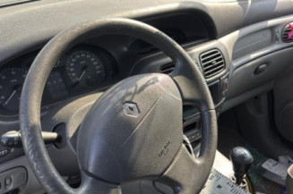 Optique avant principal droit (feux)(phare) RENAULT SCENIC 1