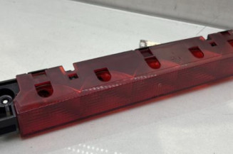 Feu arriere stop central PEUGEOT 407