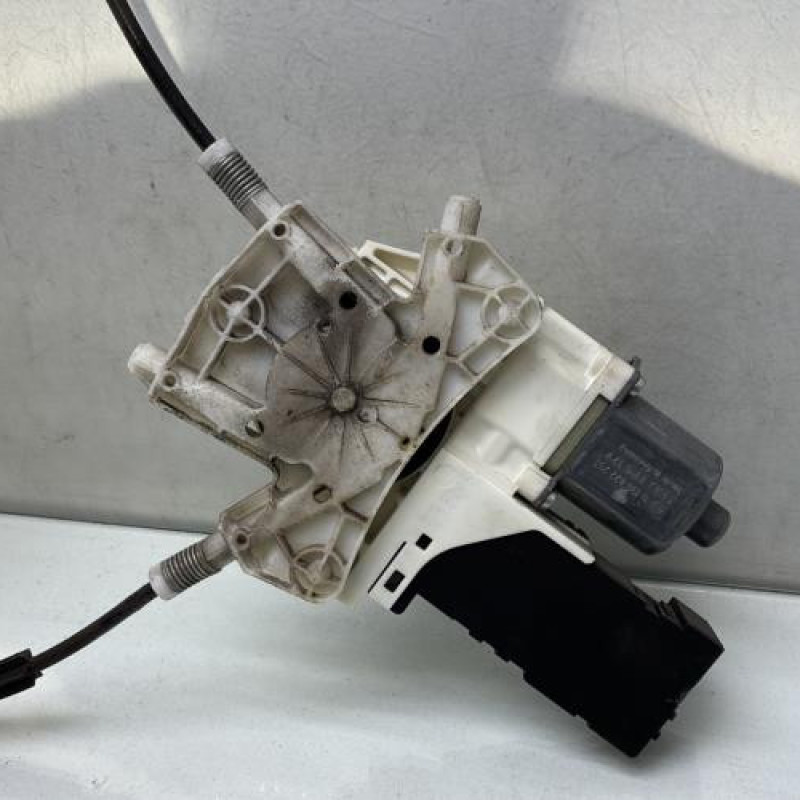 Leve vitre electrique avant droit PEUGEOT 407 Photo n°2