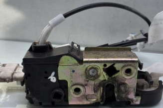 Serrure avant gauche PEUGEOT 407 Photo n°1