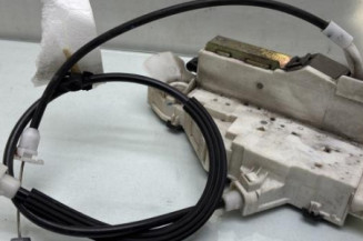 Serrure avant gauche PEUGEOT 407